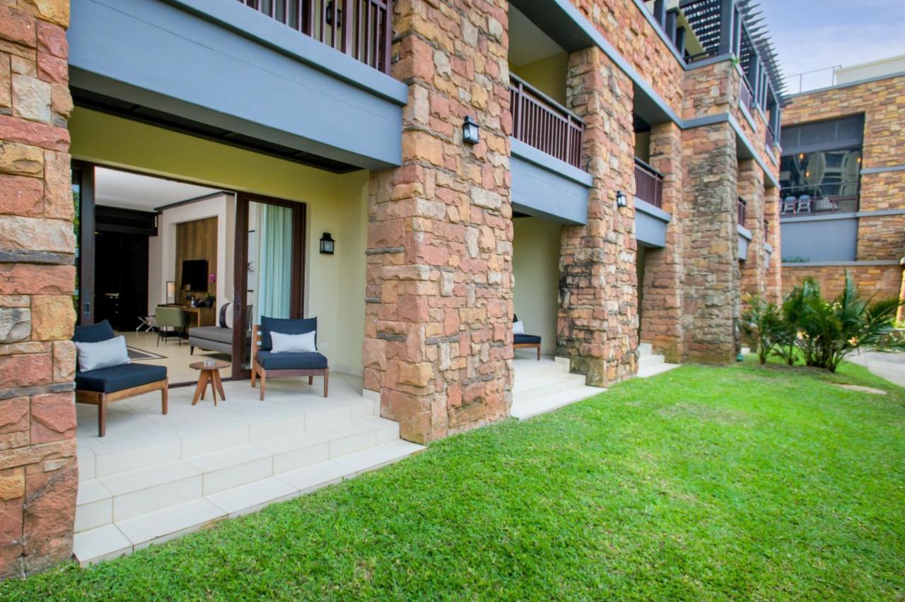 ホテル The Capital Zimbali バリート エクステリア 写真 The Standard