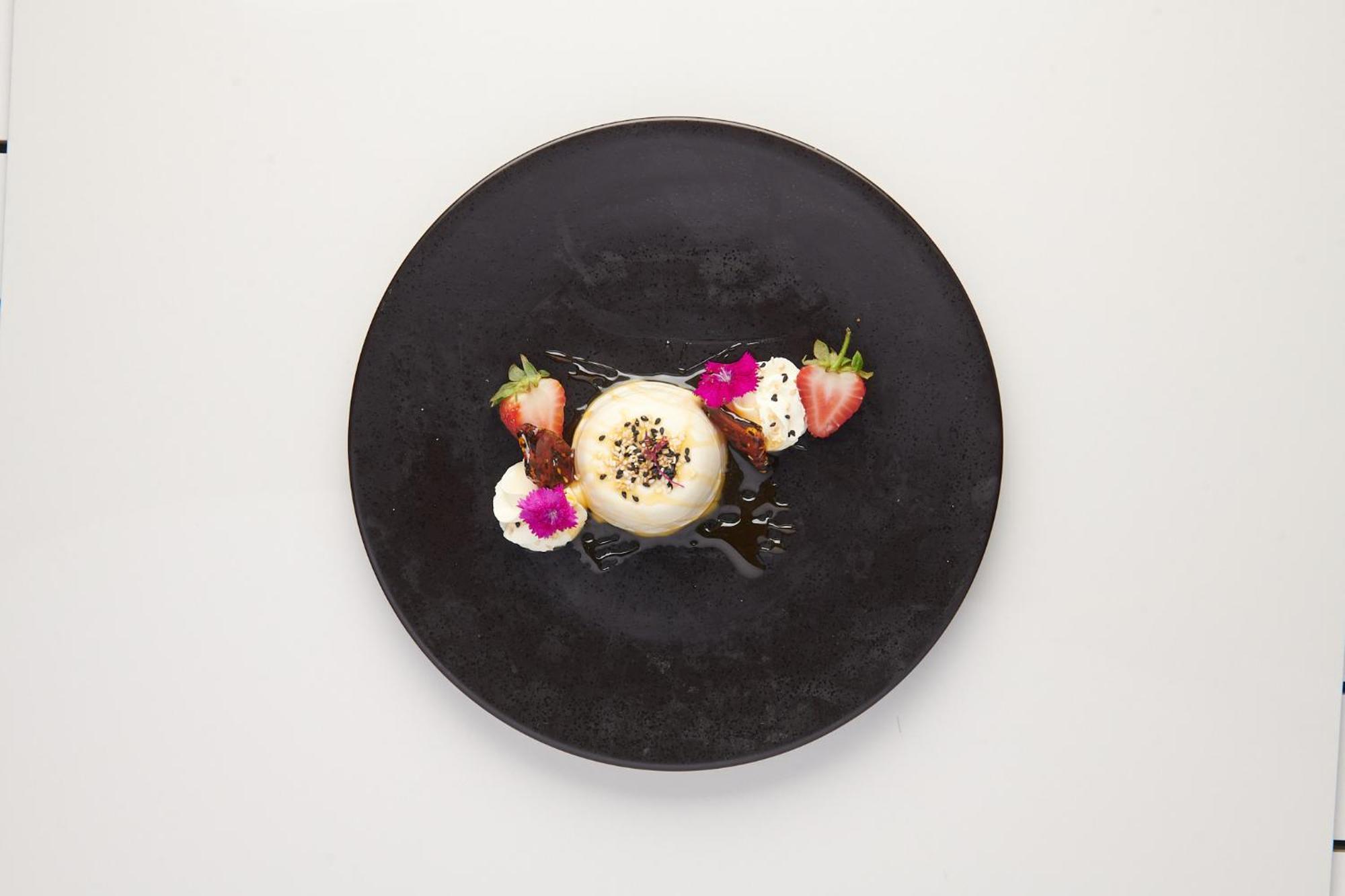 ホテル The Capital Zimbali バリート エクステリア 写真 A dessert at the restaurant