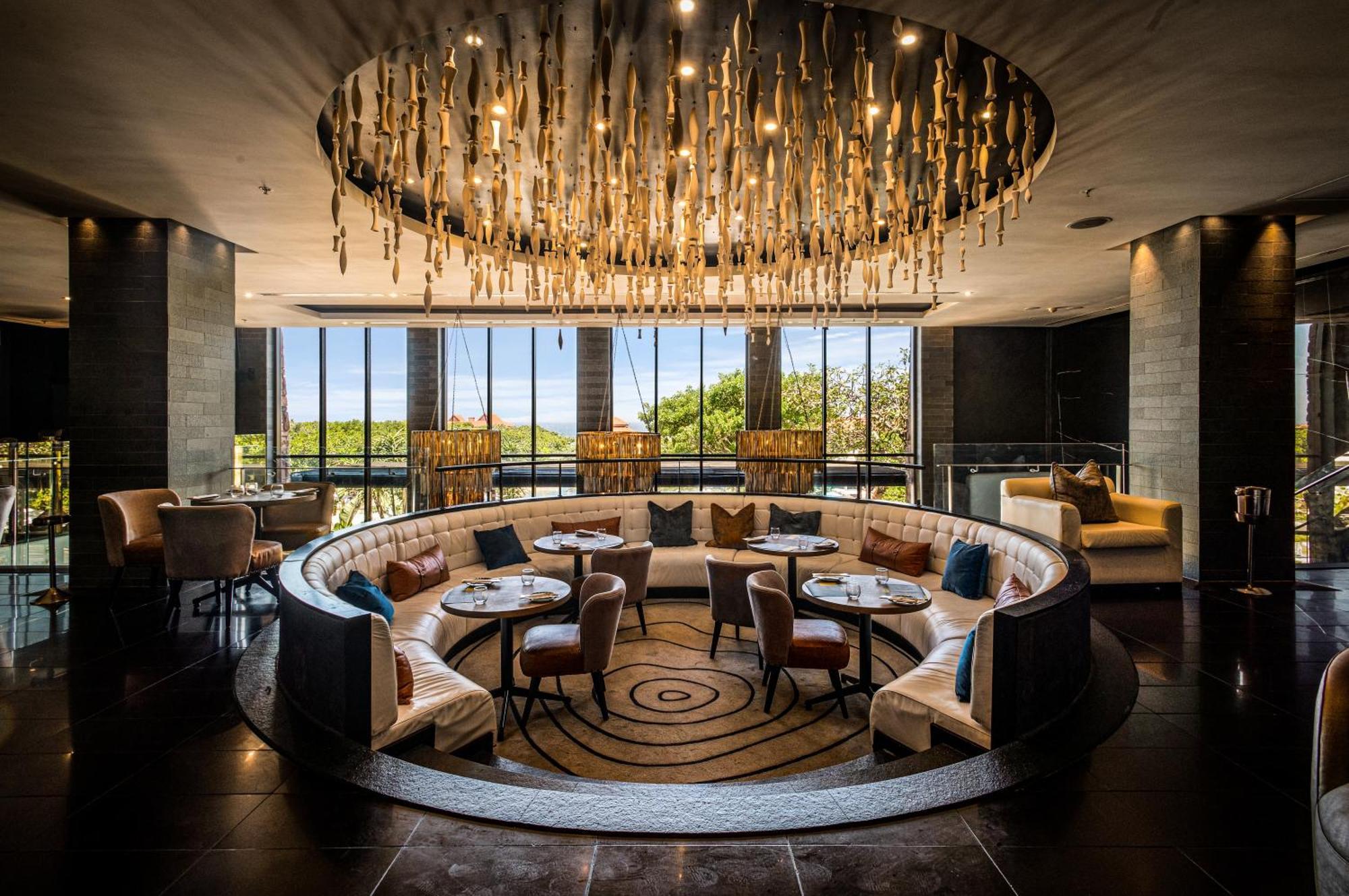 ホテル The Capital Zimbali バリート エクステリア 写真 The Lounge at the Westin Hyderabad